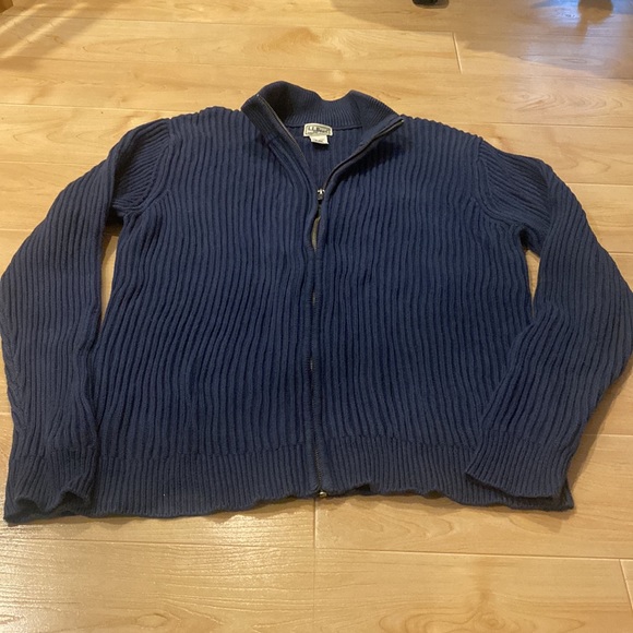 L.L. Bean mock neck zip up sweater - Picture 3 of 6